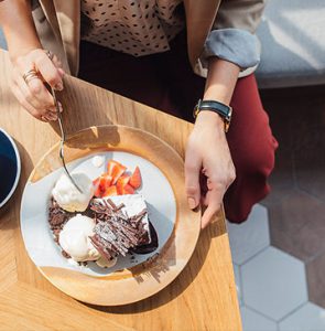 Strawberries Ice Cream and Shaved Chocolate Cake Dessert